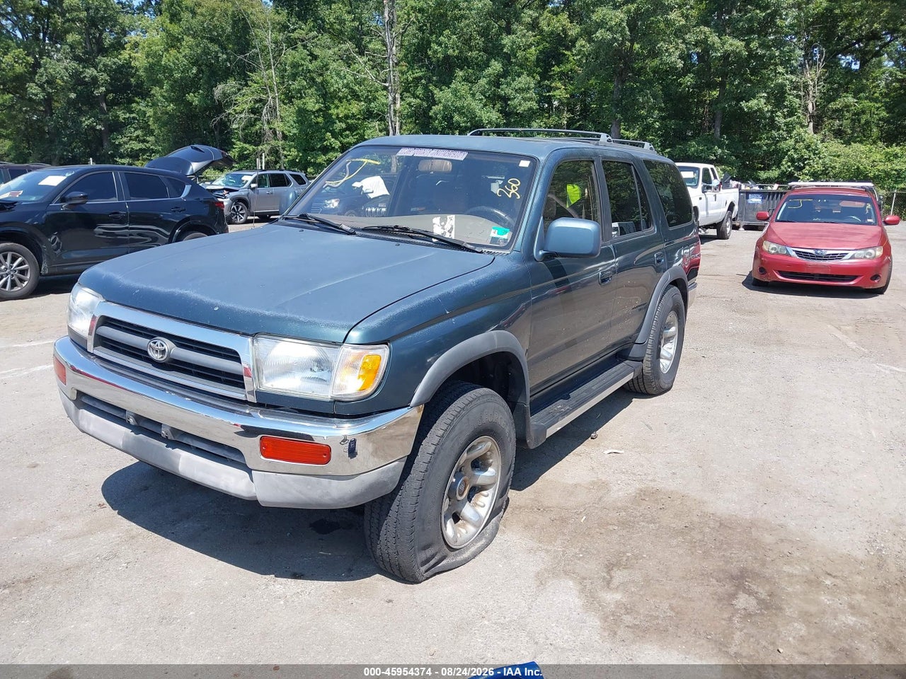 1996 TOYOTA 4RUNNER SR5 · 2/11