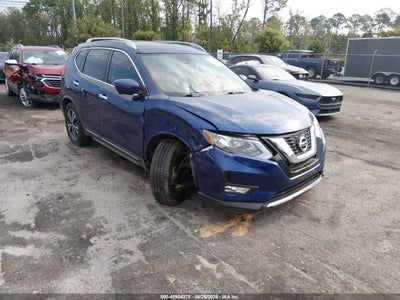 JN8AT2MT0HW****** · 2017 NISSAN ROGUE SL