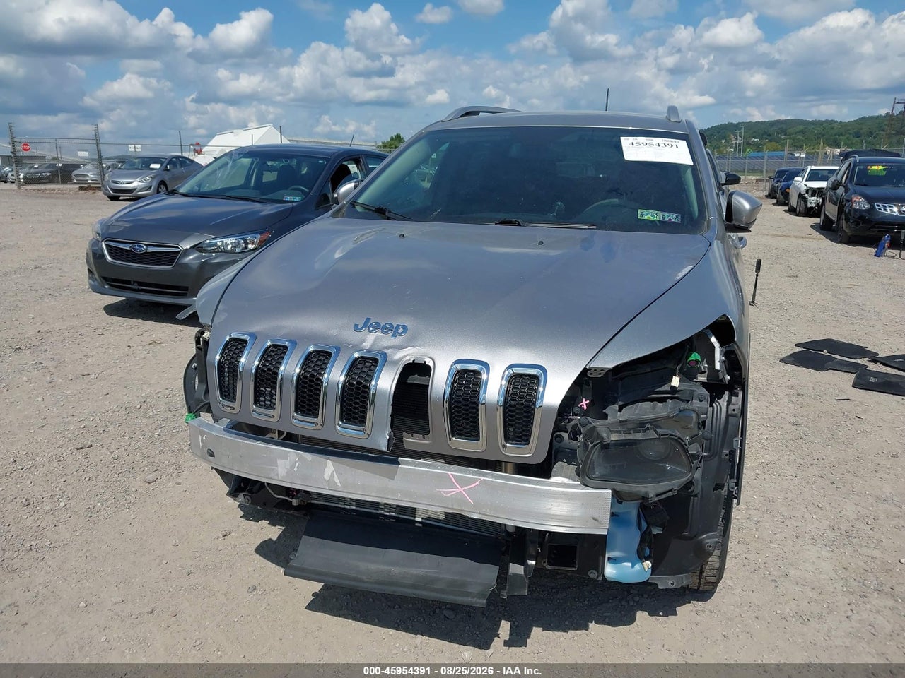 2016 JEEP CHEROKEE LATITUDE · 6/11