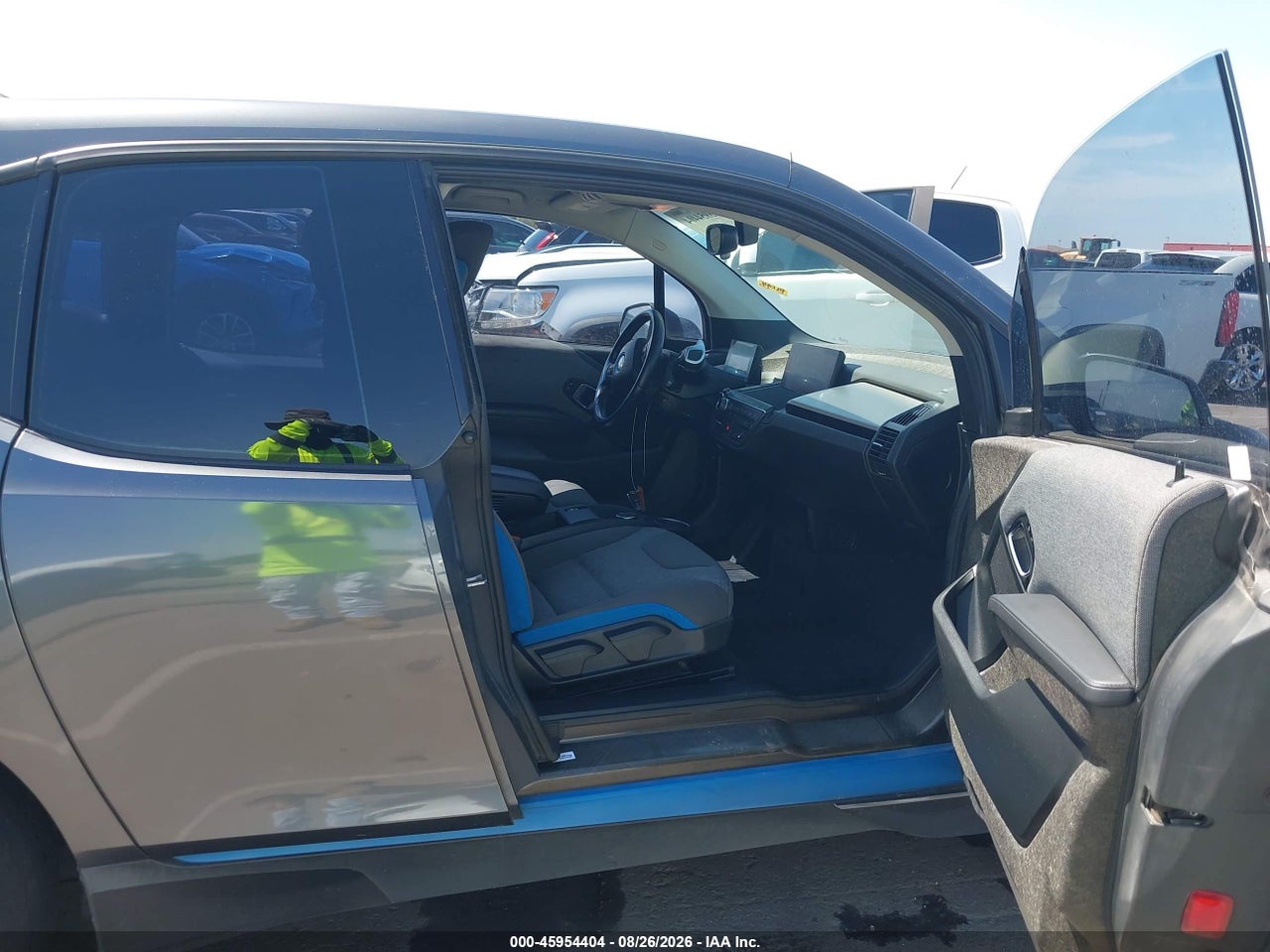 2016 BMW I3 BASE W/RANGE EXTENDER · 5/11