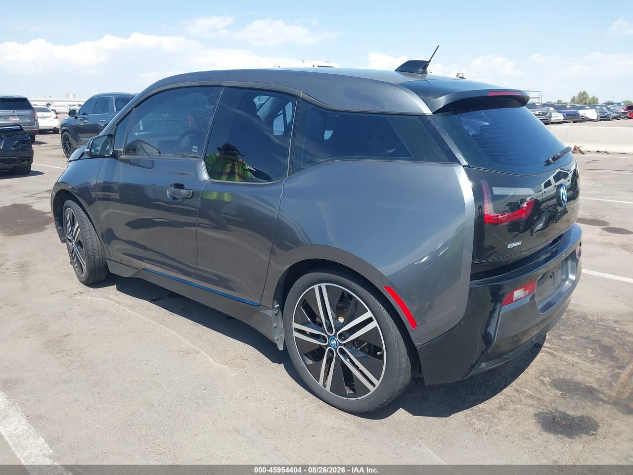 2016 BMW I3 BASE W/RANGE EXTENDER · 3/11