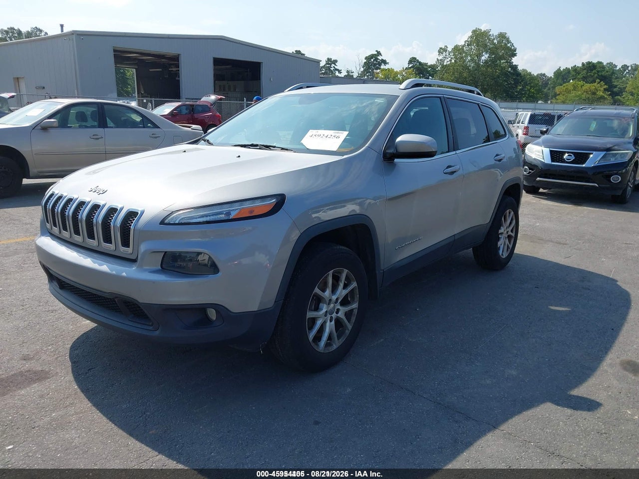 2015 JEEP CHEROKEE LATITUDE · 2/11