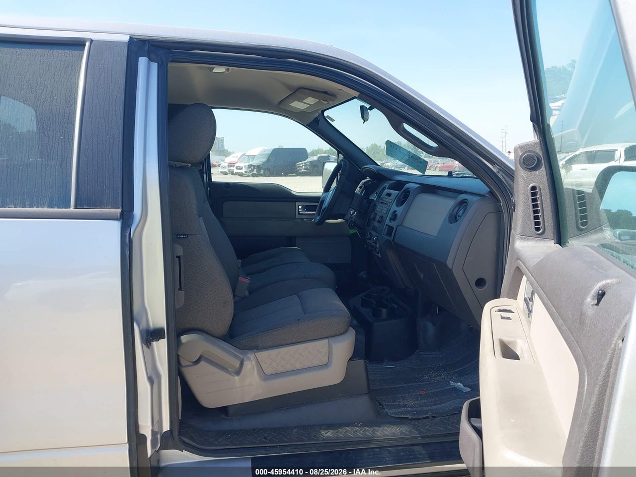 2010 FORD F-150 STX/XL · 5/11