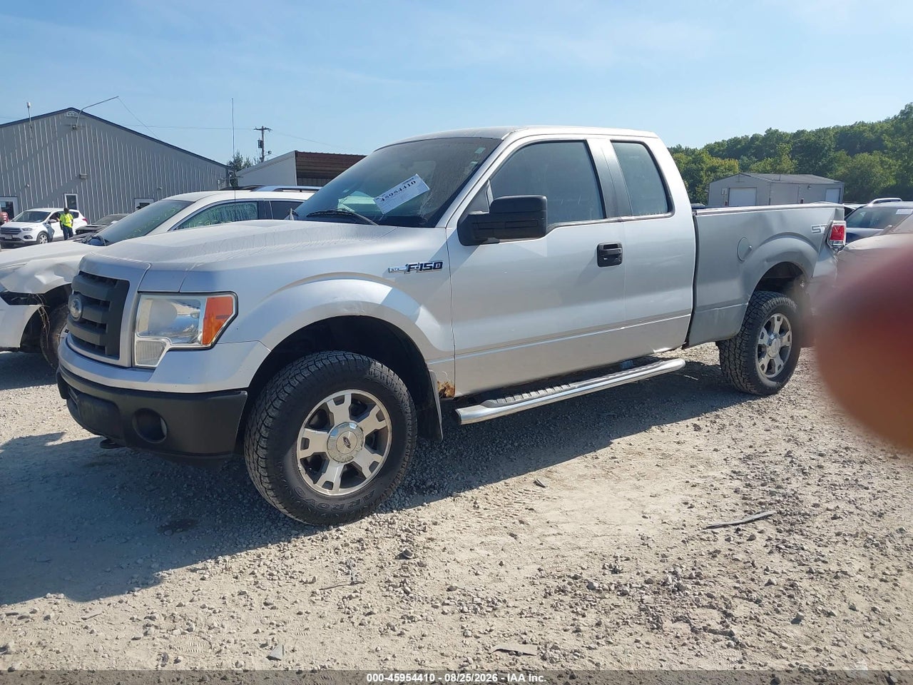 2010 FORD F-150 STX/XL · 2/11