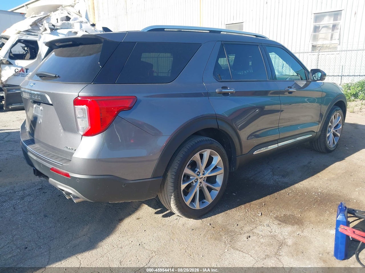 2021 FORD EXPLORER PLATINUM · 4/11
