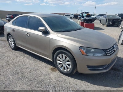 1VWAT7A30FC****** · 2015 VOLKSWAGEN PASSAT 1.8T WOLFSBURG EDITION