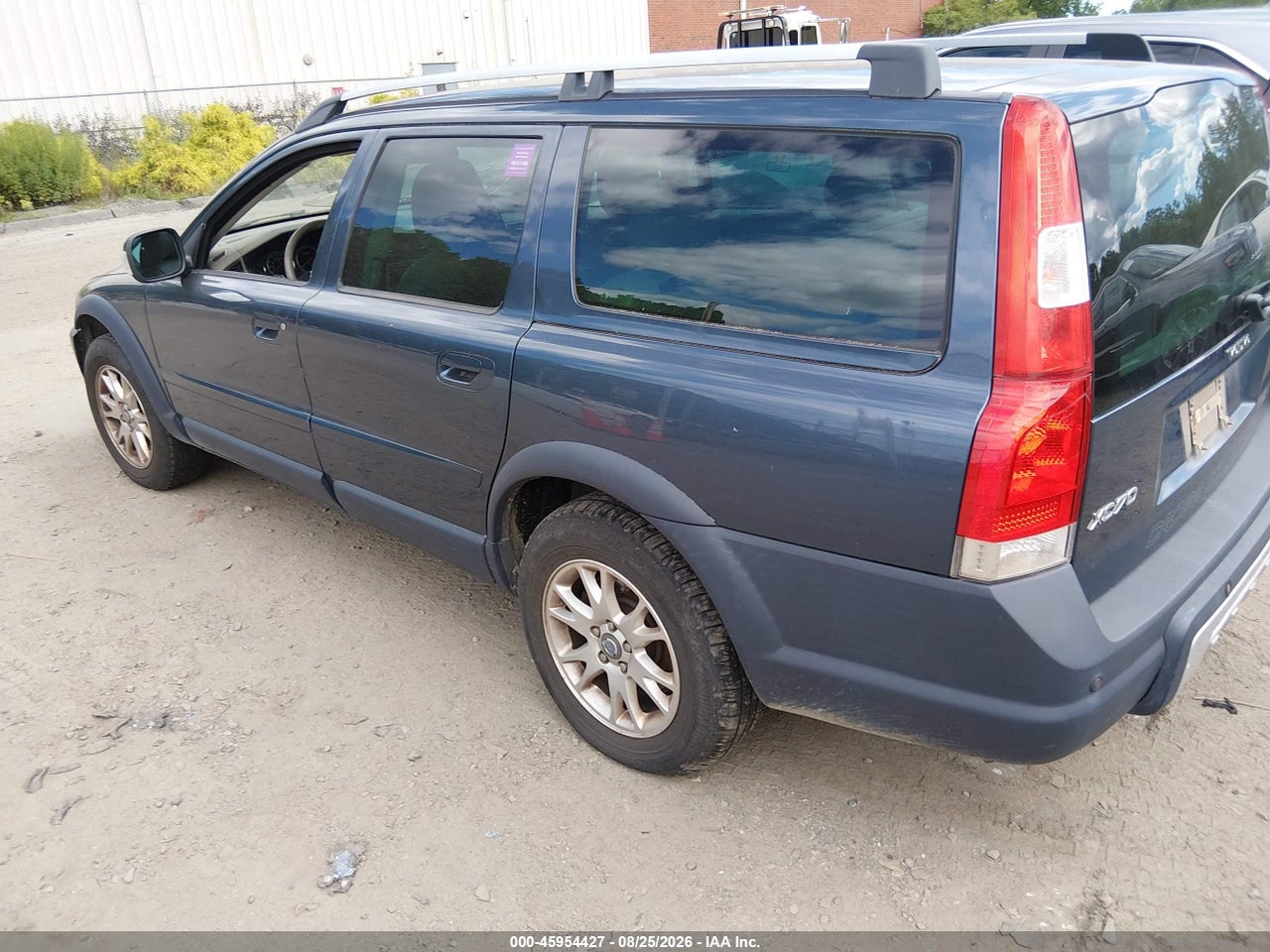 2007 VOLVO XC70 2.5T · 3/11