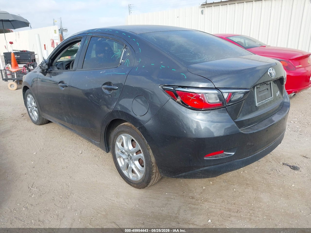 2017 TOYOTA YARIS IA   · 3/11