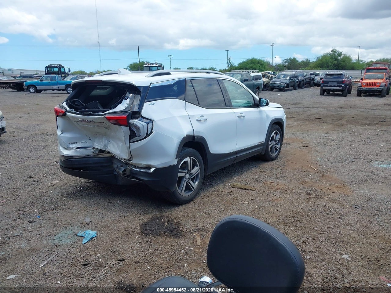 2020 GMC TERRAIN FWD SLT · 4/11