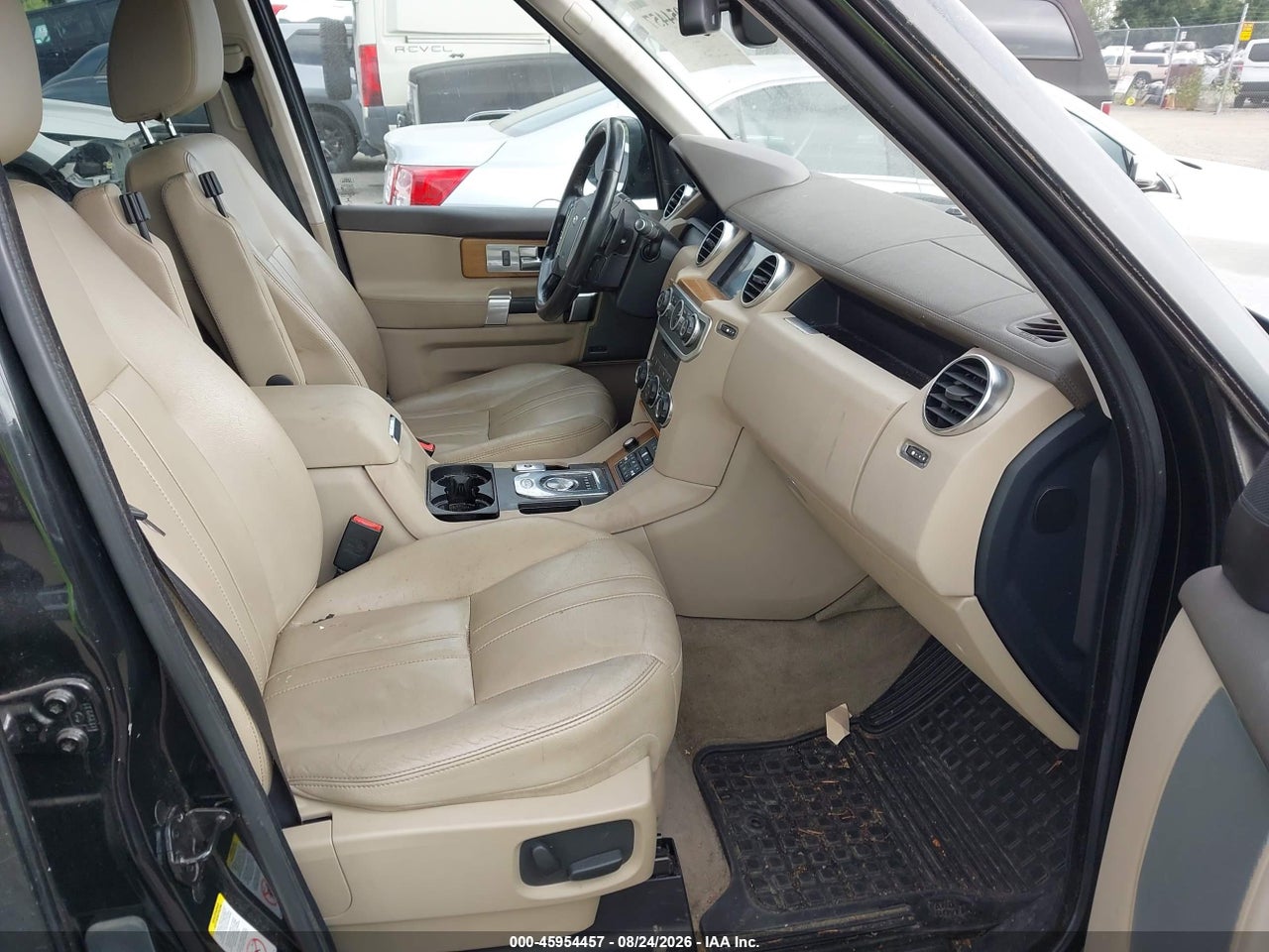 2016 LAND ROVER LR4 · 5/11