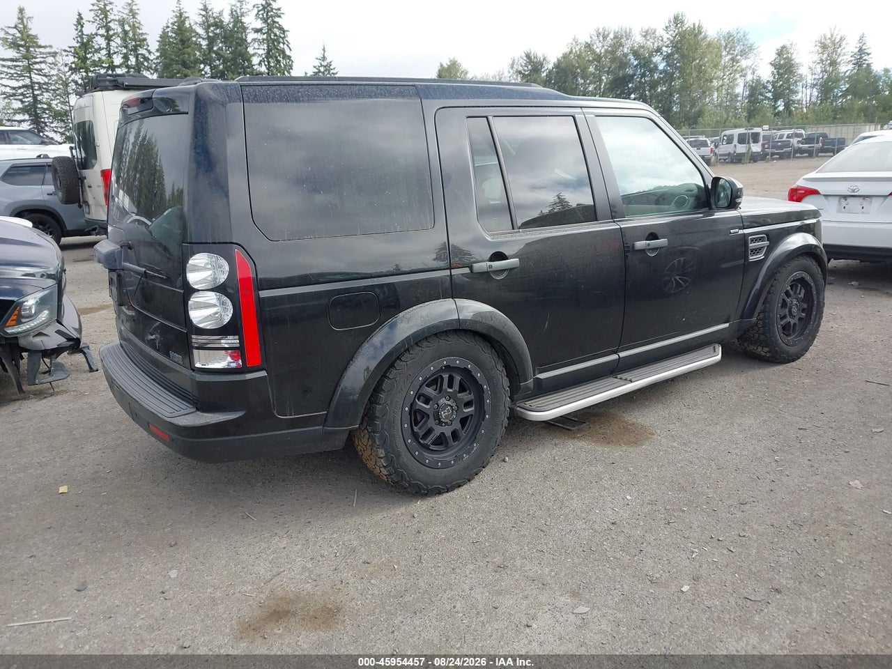 2016 LAND ROVER LR4 · 4/11