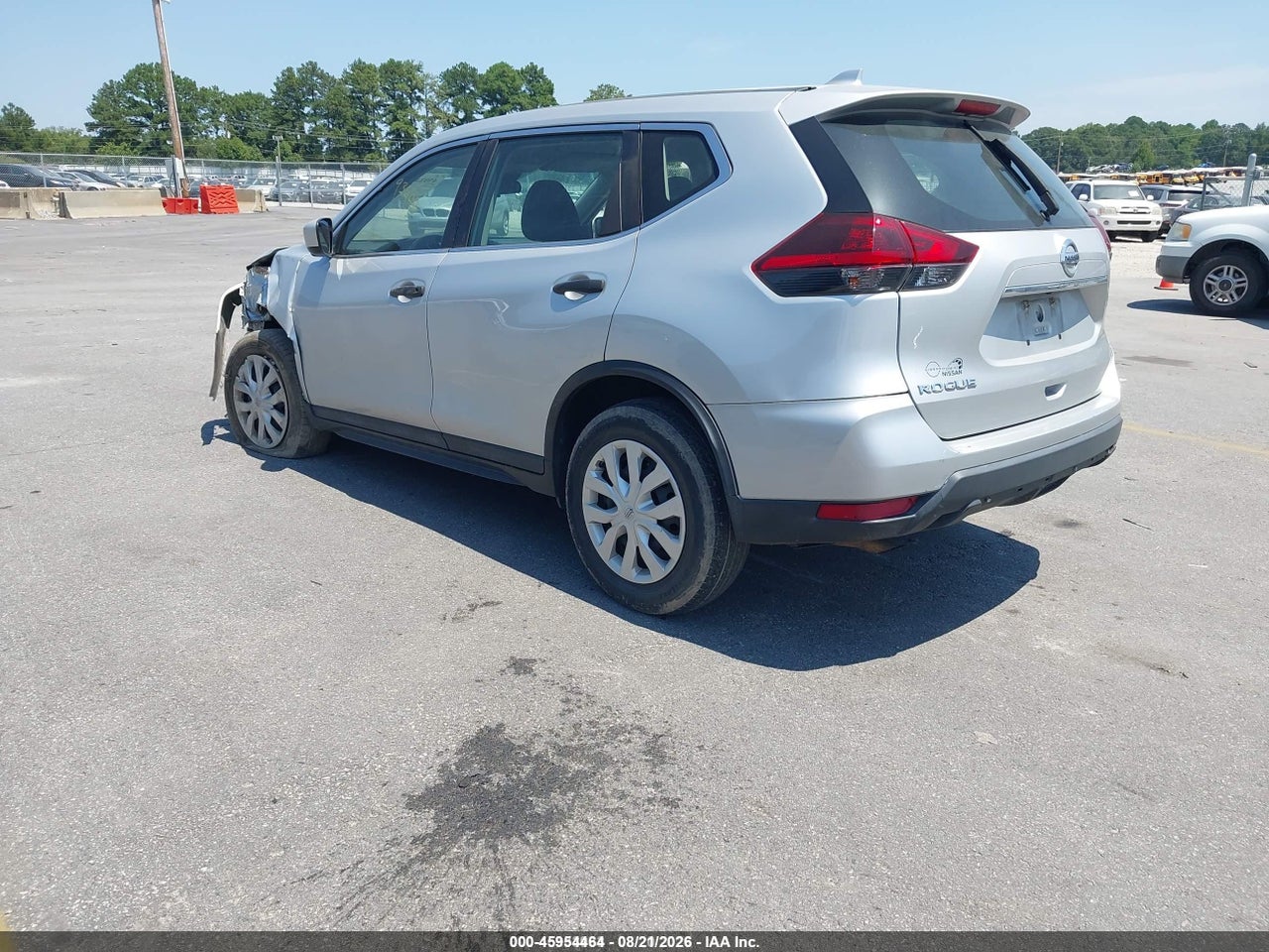 2019 NISSAN ROGUE S · 3/10