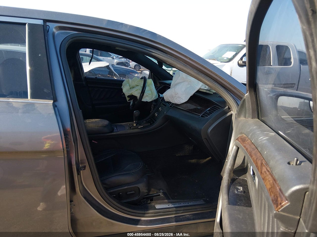 2013 FORD TAURUS LIMITED · 5/11