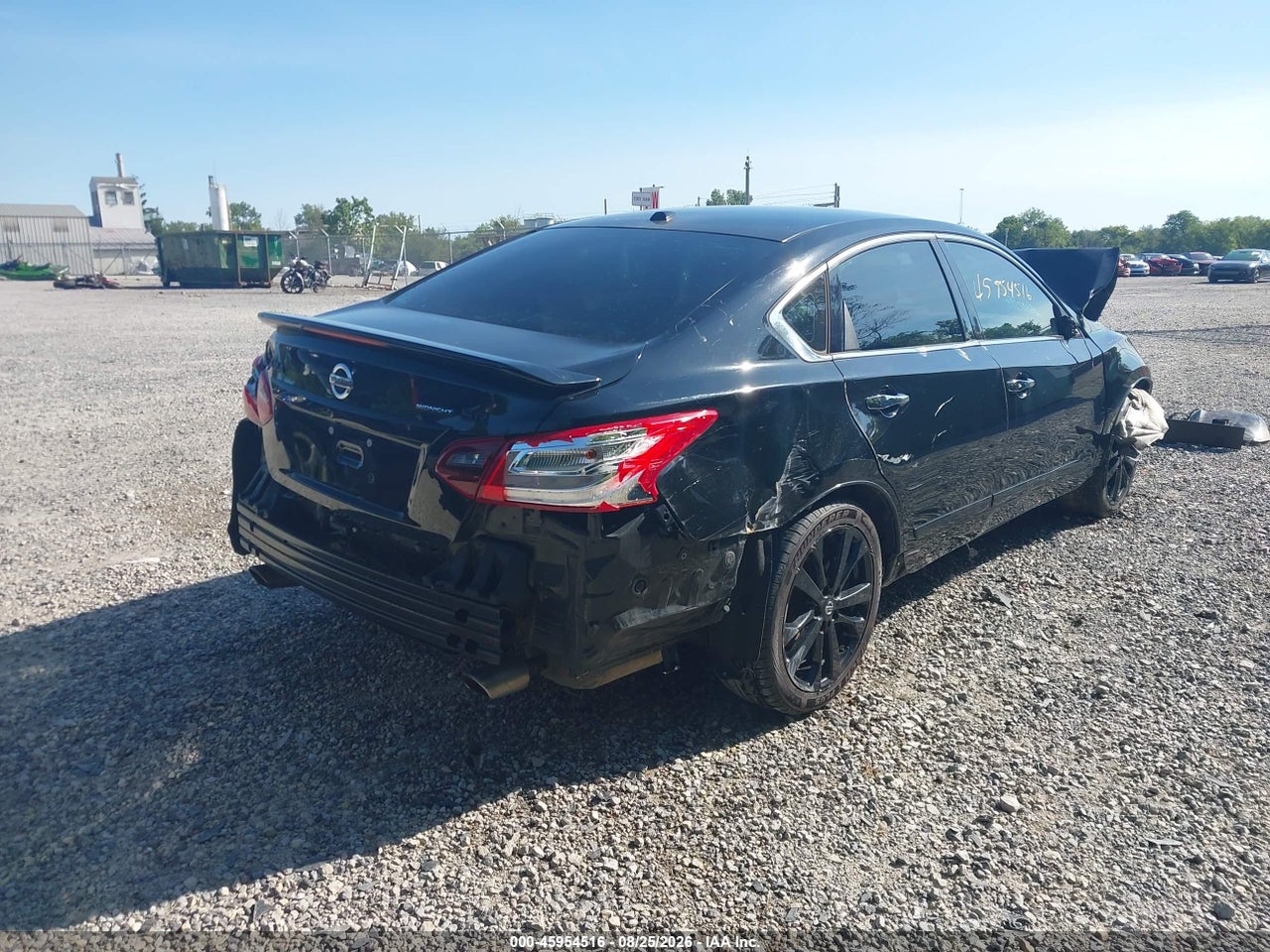 2018 NISSAN ALTIMA 2.5 SR · 4/11