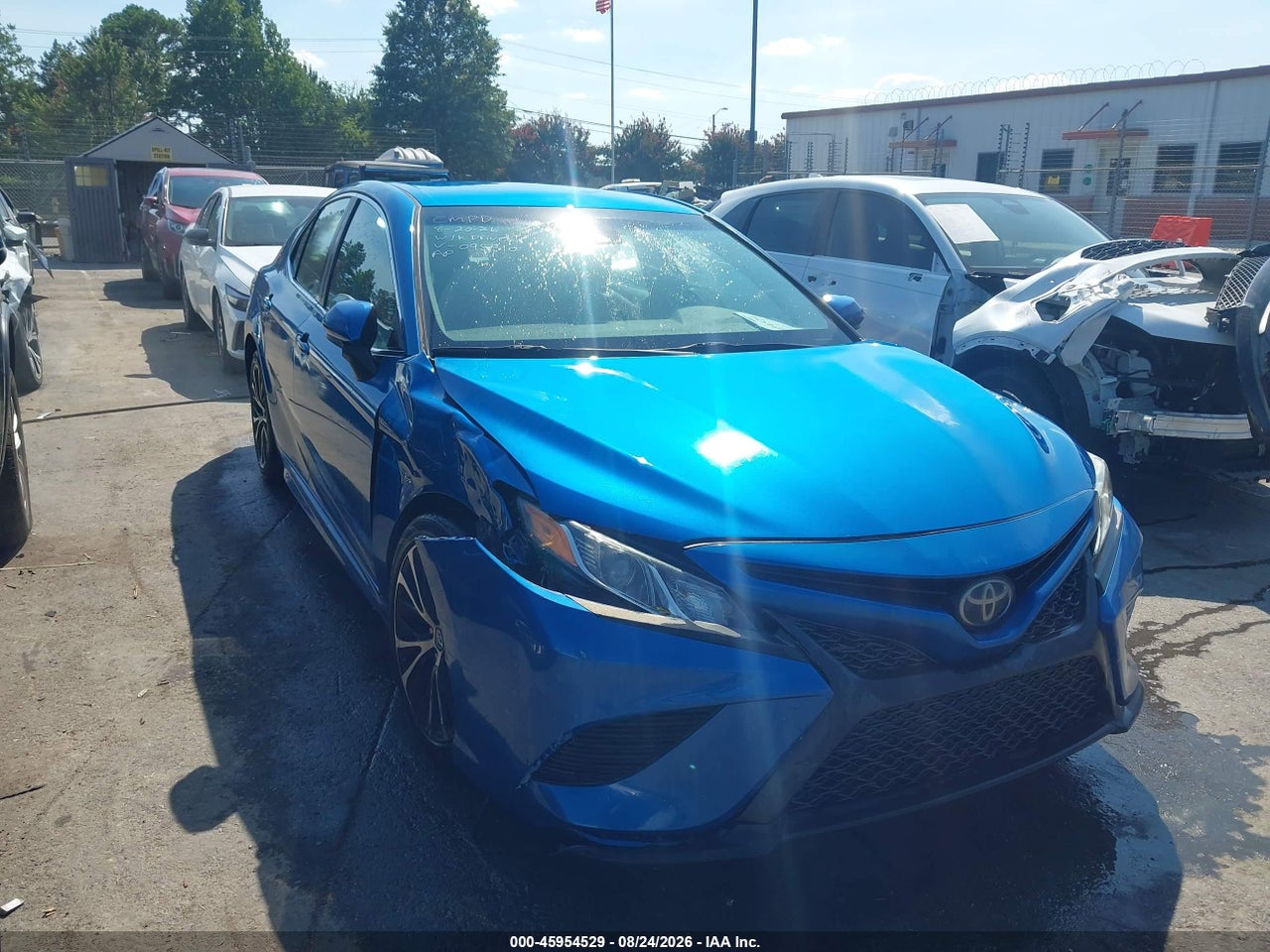 4T1B11HK2JU****** · 2018 TOYOTA CAMRY SE