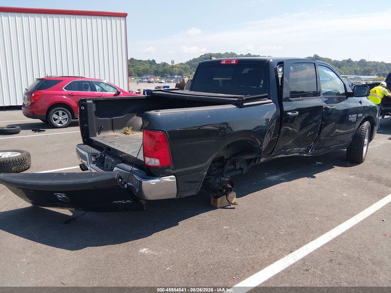 2024 RAM 1500 CLASSIC TRADESMAN  4X4 5'7 BOX · 4/11