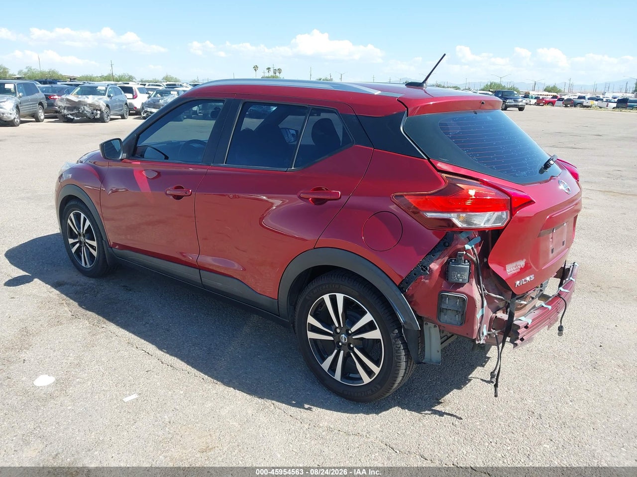 2018 NISSAN KICKS SV · 3/11