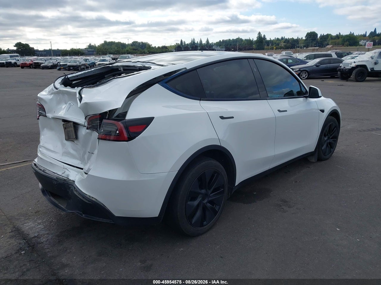 2025 TESLA MODEL Y LONG RANGE DUAL MOTOR ALL-WHEEL DRIVE · 4/10