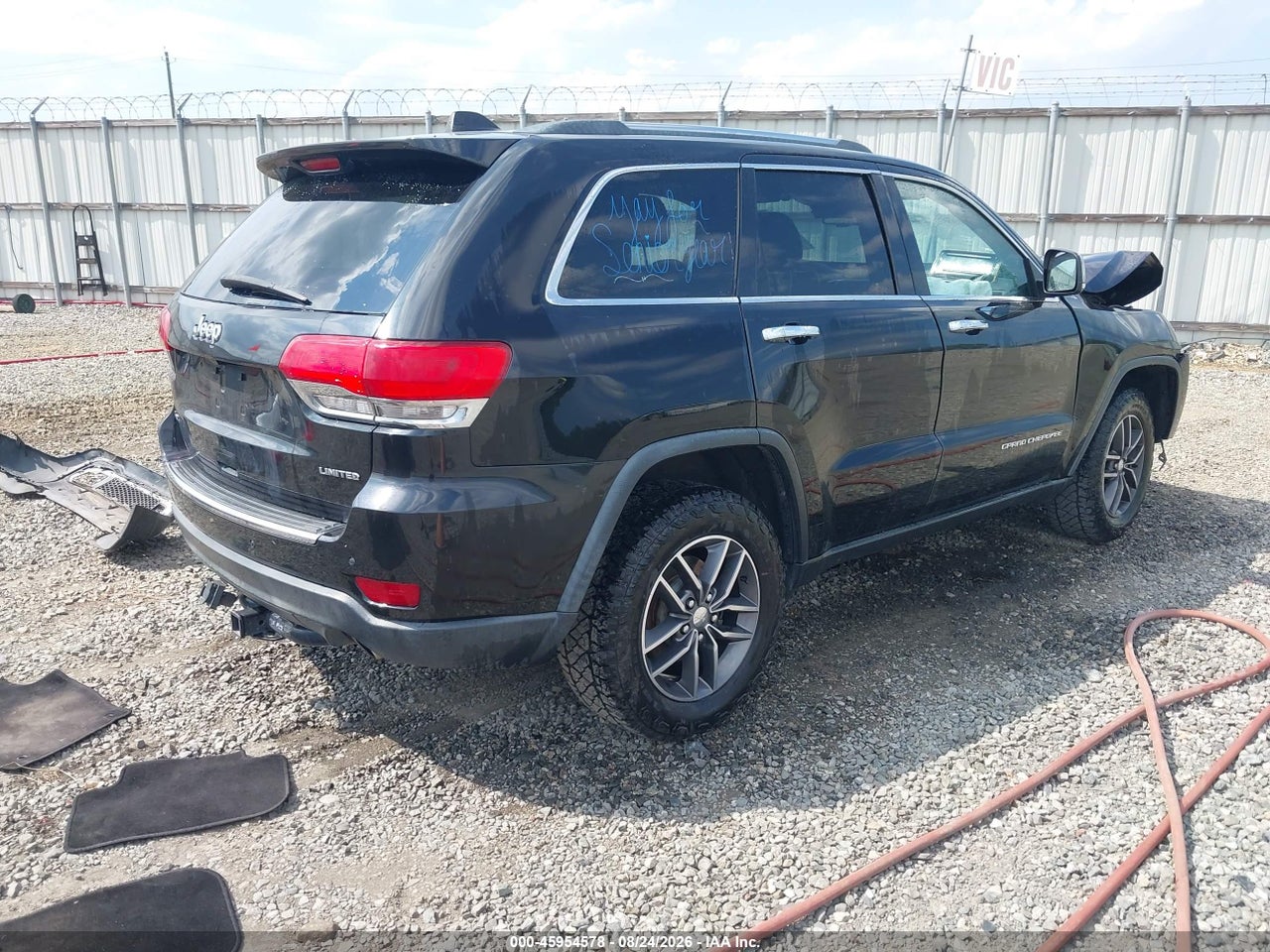2015 JEEP GRAND CHEROKEE LIMITED · 4/11