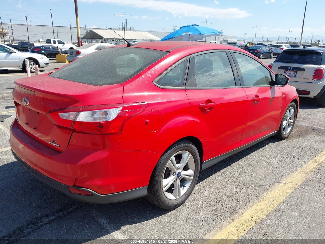 2014 FORD FOCUS SE · 4/11