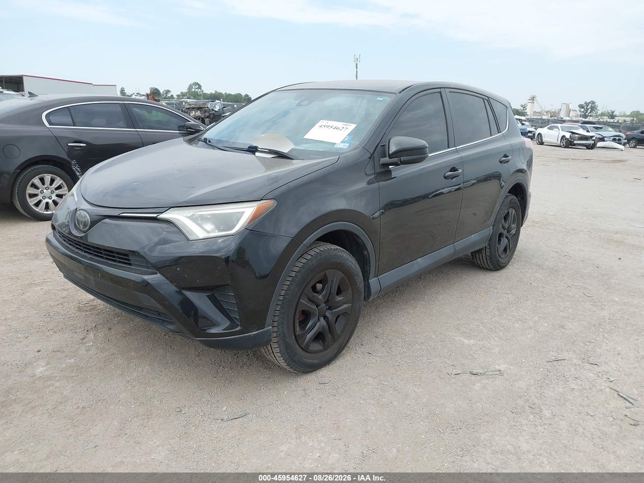 2018 TOYOTA RAV4 LE · 2/11