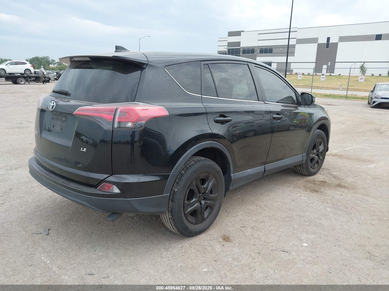 2018 TOYOTA RAV4 LE · 4/11