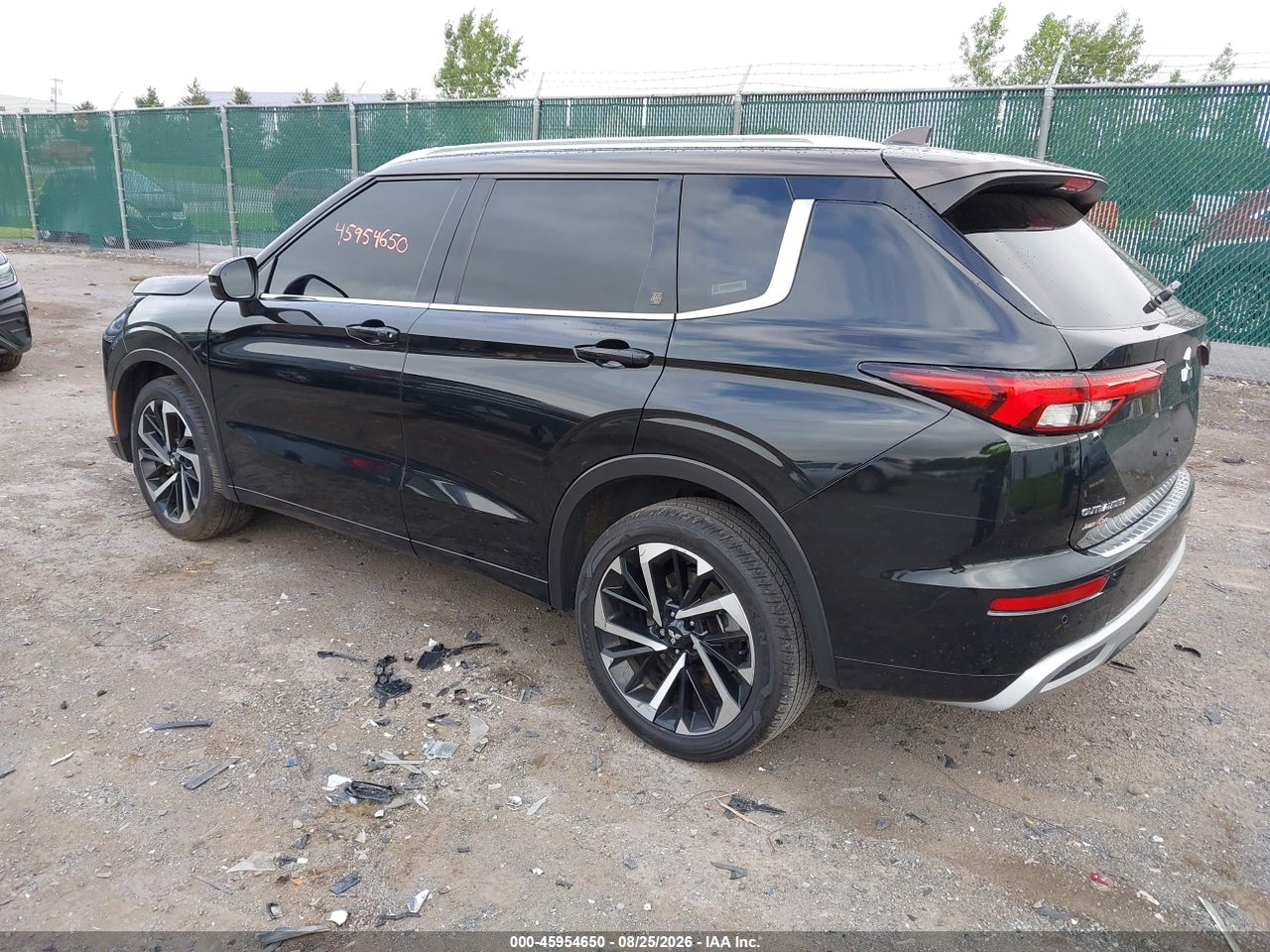 2023 MITSUBISHI OUTLANDER SEL 2.5 S-AWC/SEL 40TH ANNIVERSARY S-AWC/SEL BLACK EDITION S-AWC · 3/11