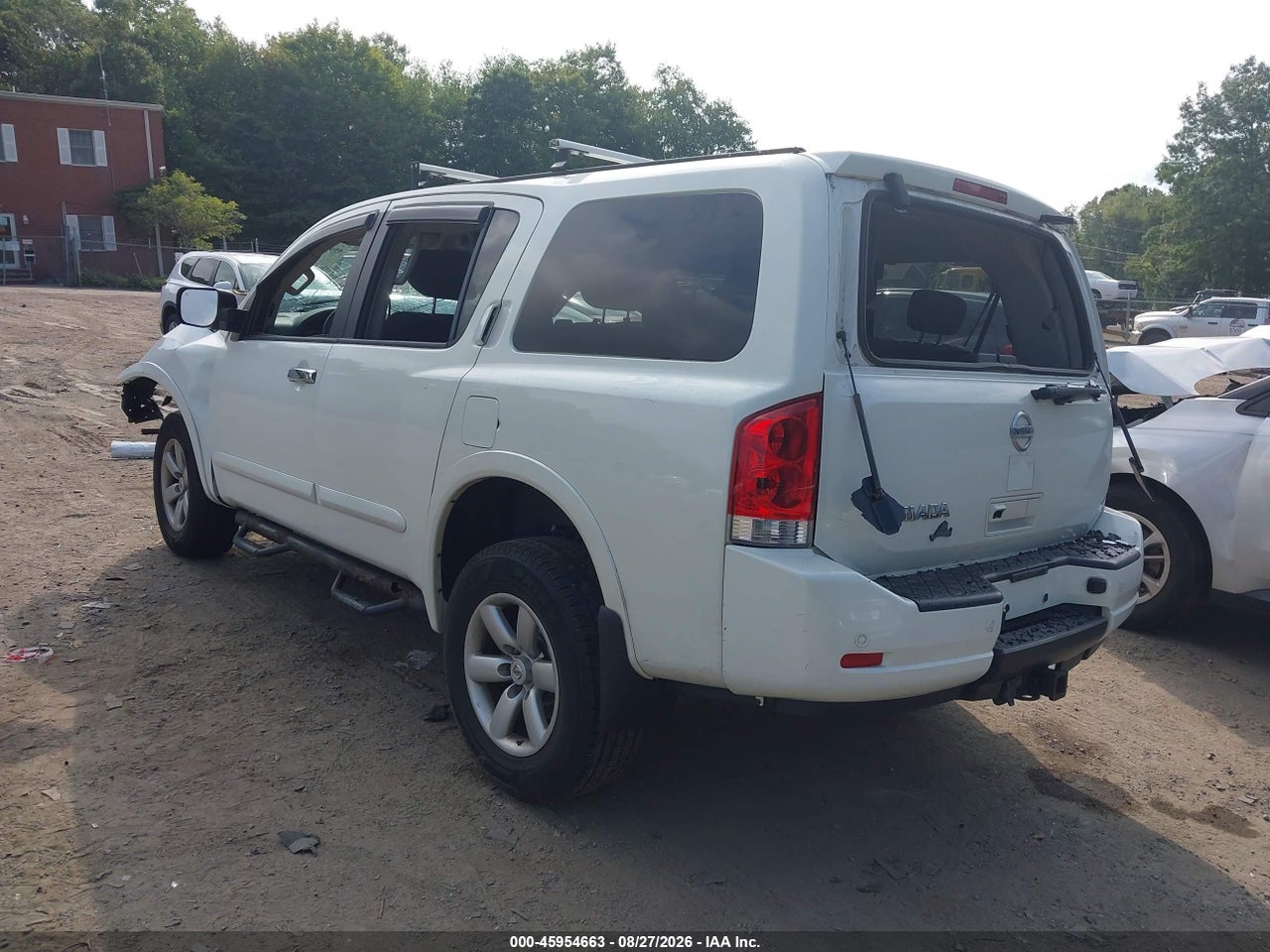2015 NISSAN ARMADA SV · 3/11