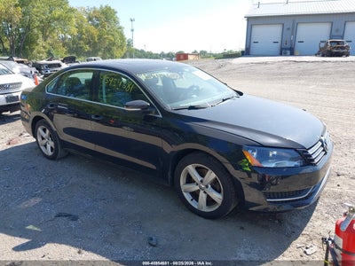 1VWBH7A33DC****** · 2013 VOLKSWAGEN PASSAT 2.5L SE
