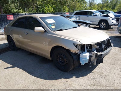 4T1BF3EK6BU****** · 2011 TOYOTA CAMRY LE