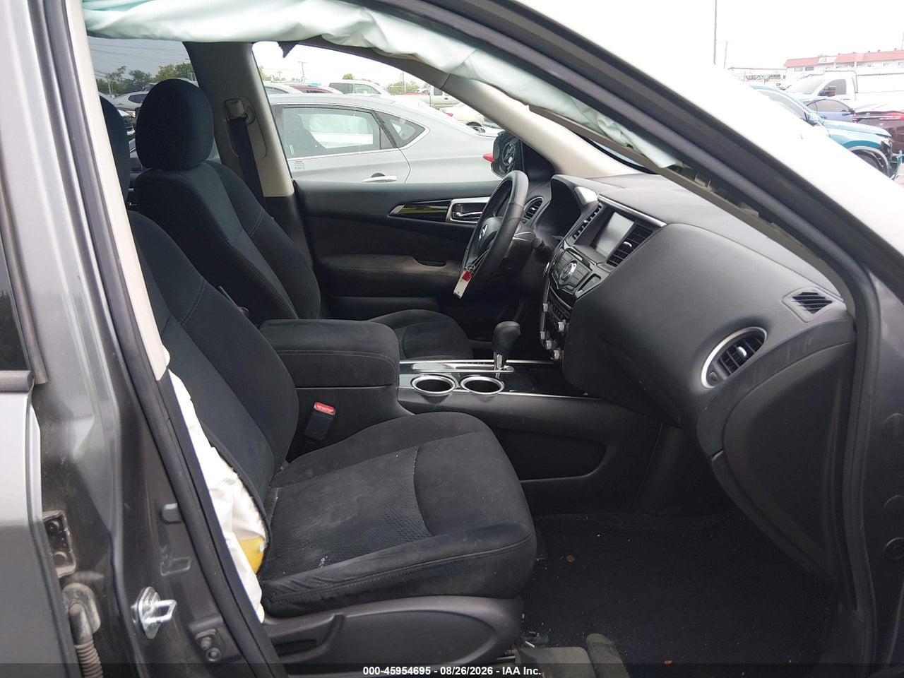 2015 NISSAN PATHFINDER SV · 5/11