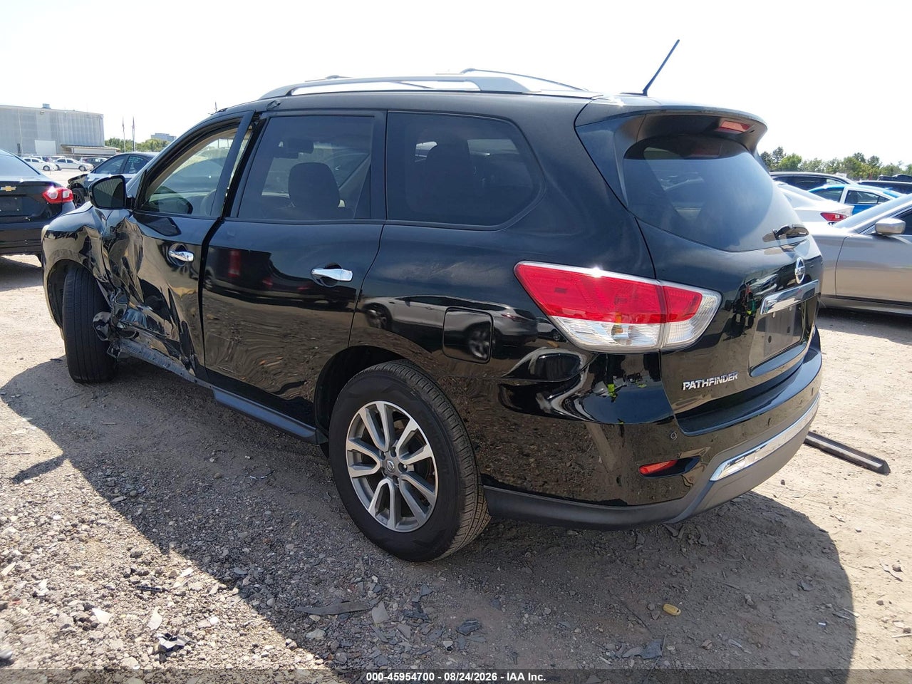 2013 NISSAN PATHFINDER SV · 3/10