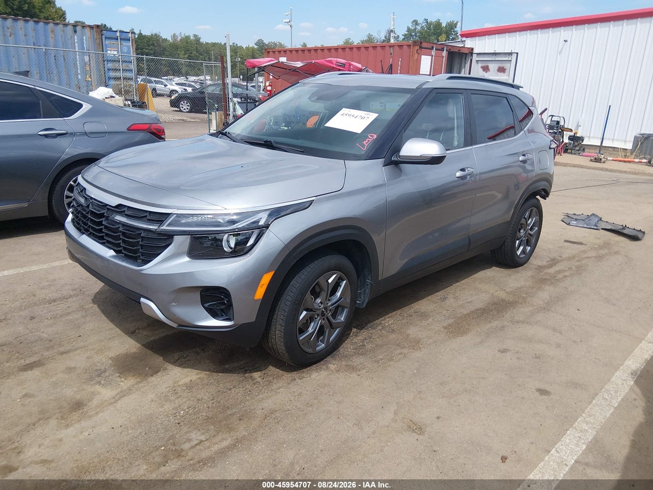 2024 KIA SELTOS S · 2/11