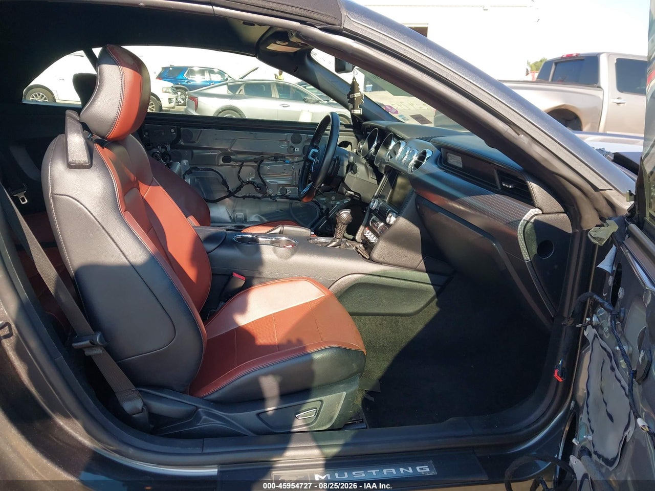 2015 FORD MUSTANG ECOBOOST PREMIUM · 5/11