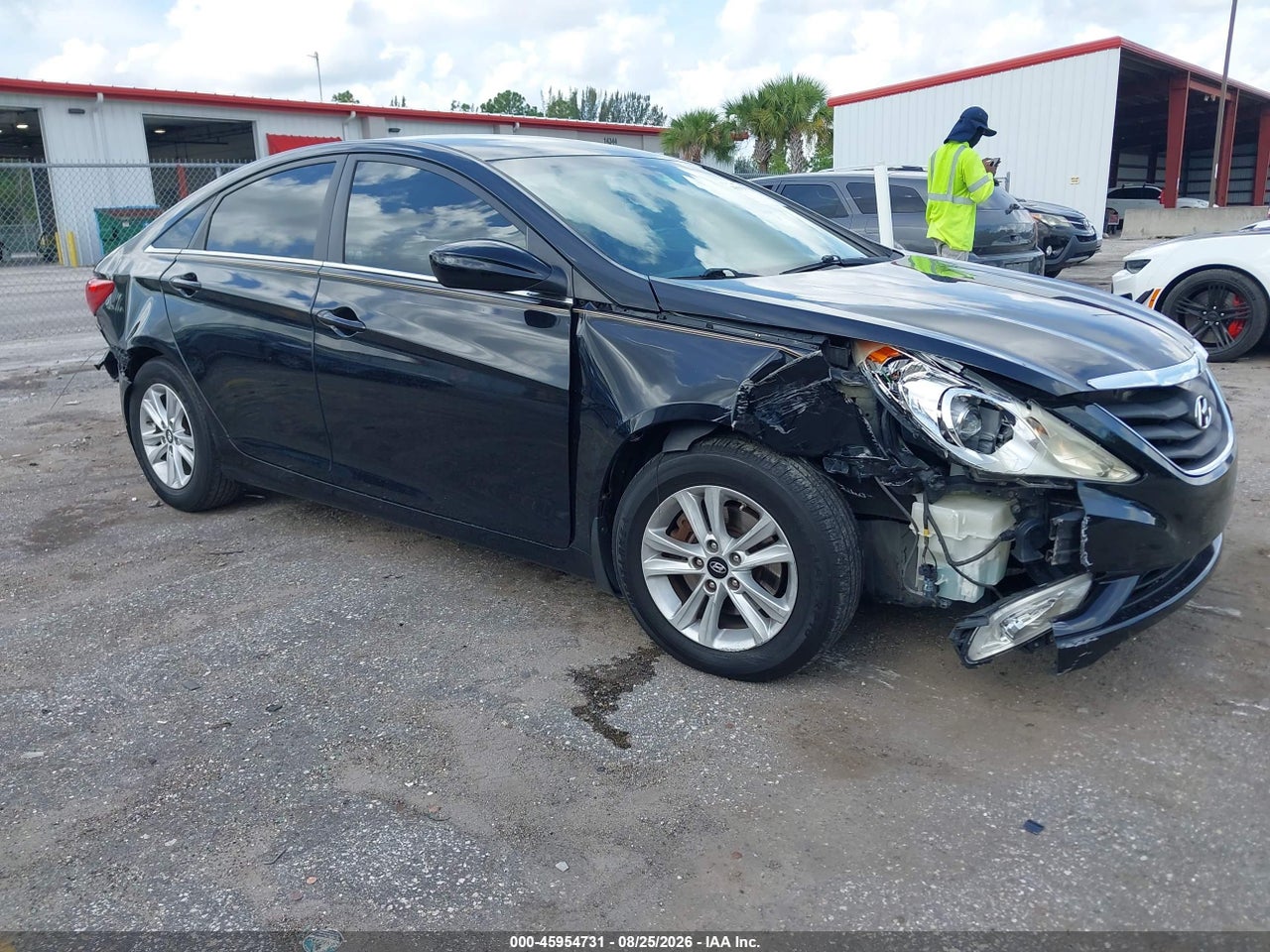 5NPEB4AC5DH****** · 2013 HYUNDAI SONATA GLS