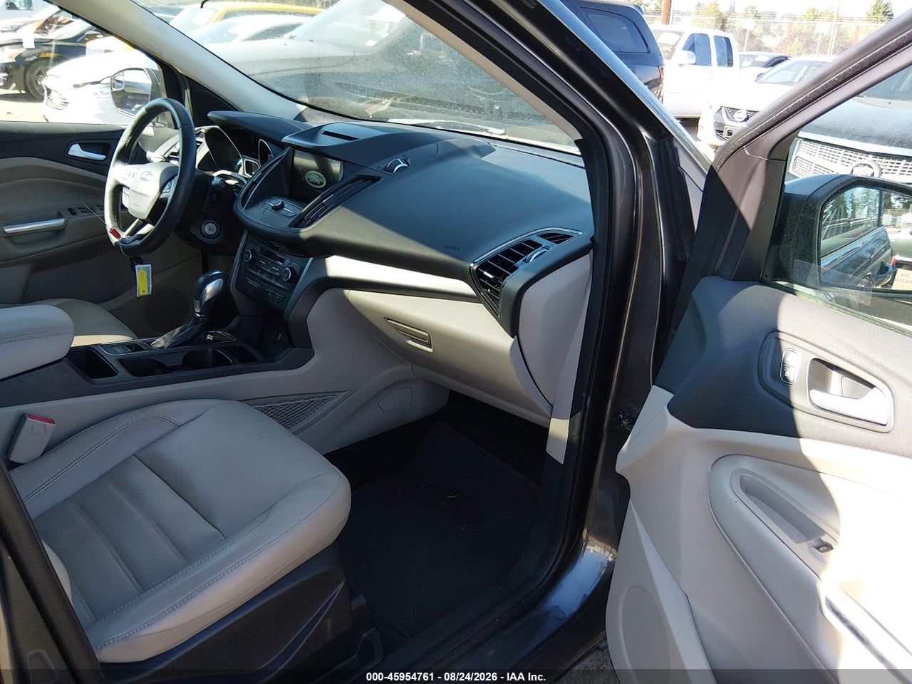 2018 FORD ESCAPE SEL · 5/11