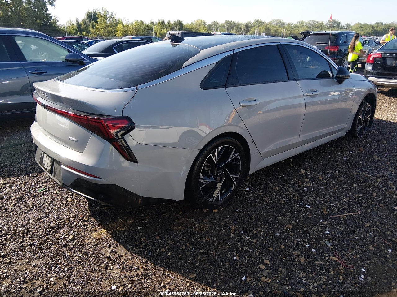 2025 KIA K5 GT-LINE · 4/11