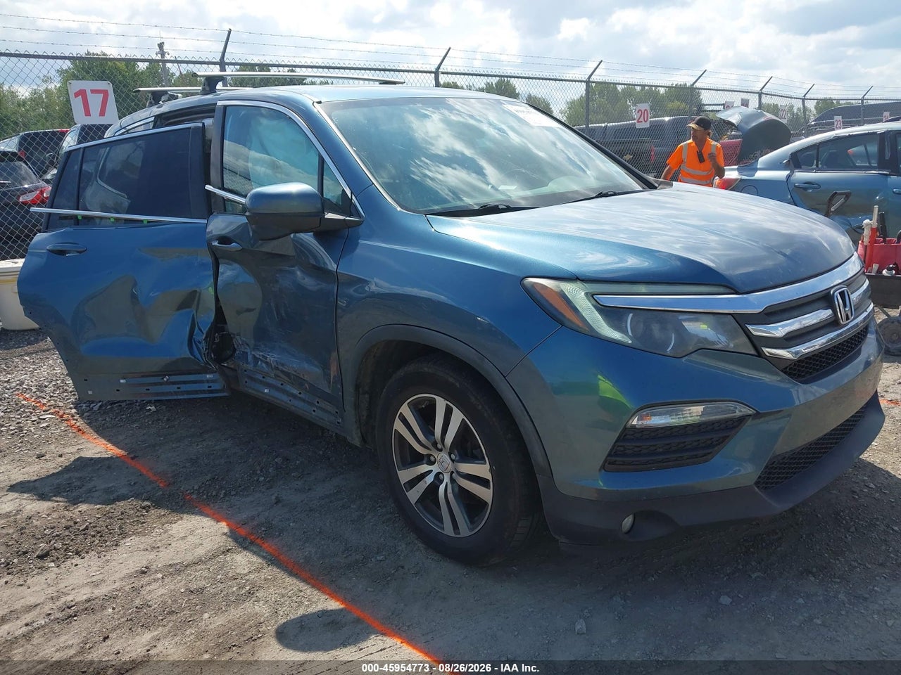 5FNYF6H56GB****** · 2016 HONDA PILOT EX-L