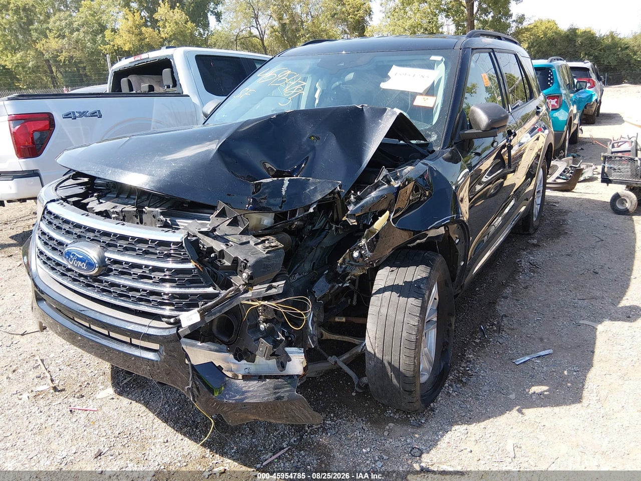 2022 FORD EXPLORER XLT · 2/11