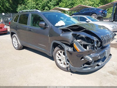 1C4PJMCS5HW****** · 2017 JEEP CHEROKEE LATITUDE
