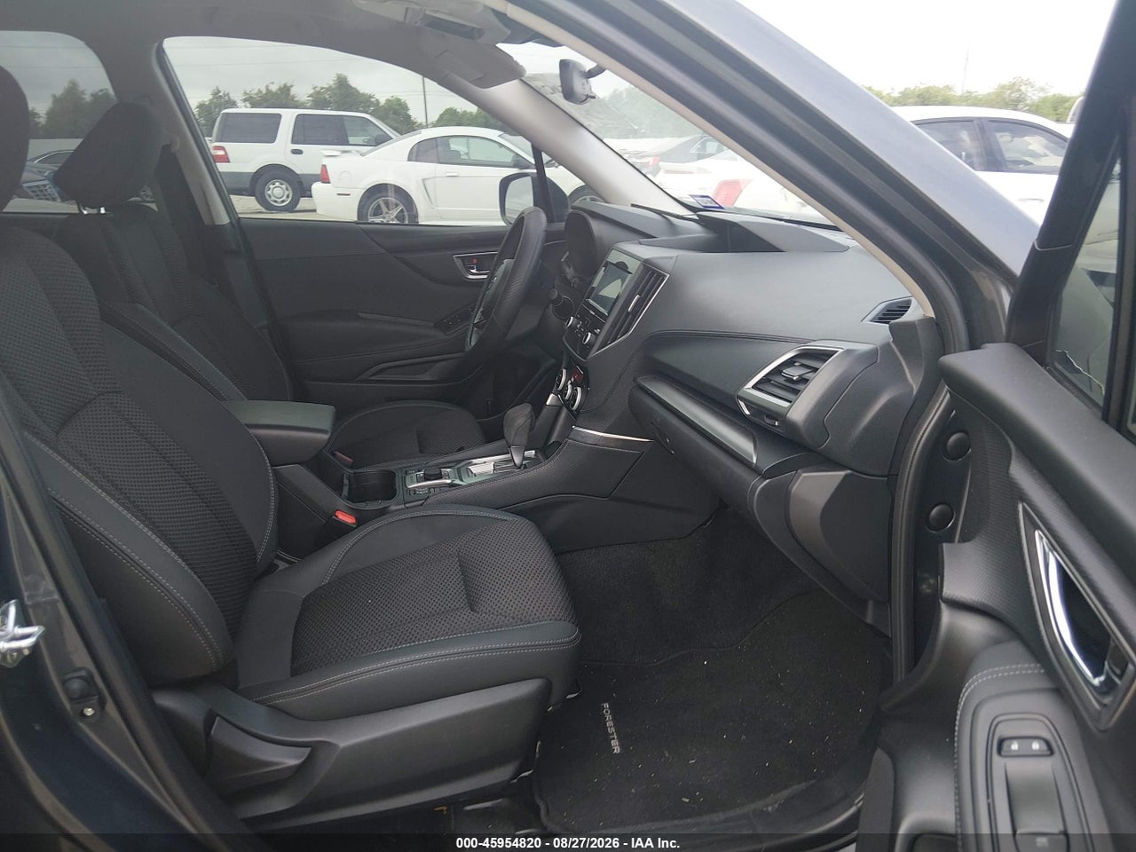 2024 SUBARU FORESTER PREMIUM · 5/11
