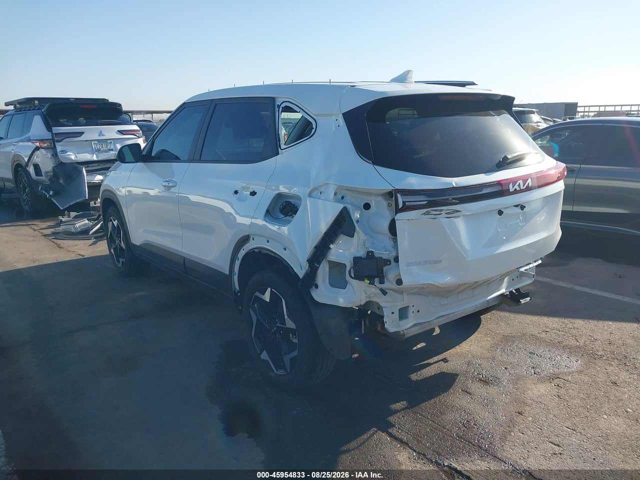 2025 KIA SELTOS S · 3/11