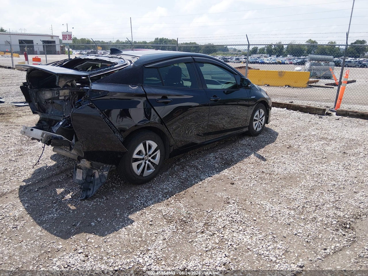 2016 TOYOTA PRIUS FOUR · 4/11