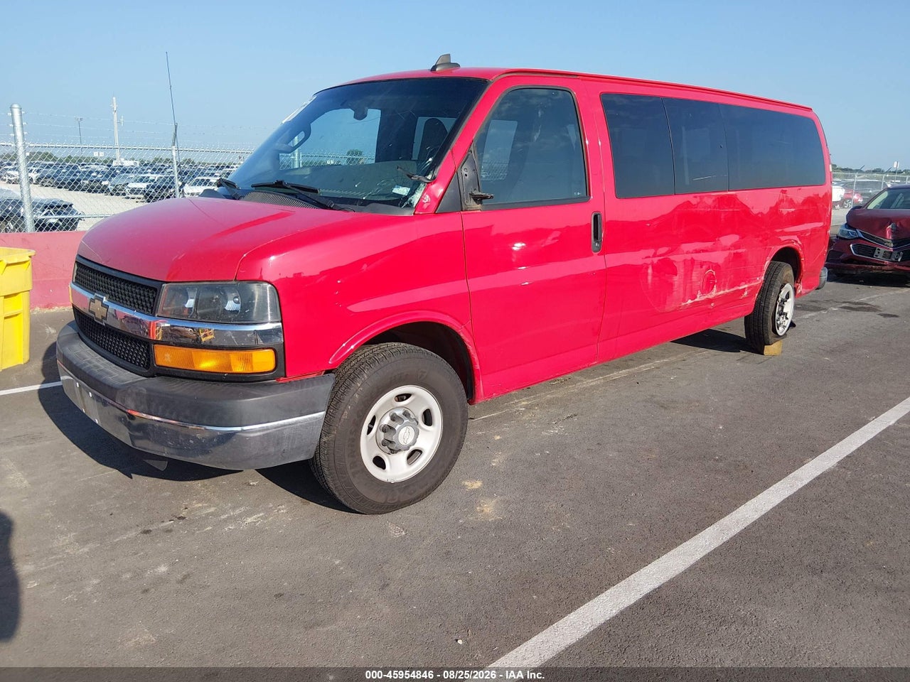 2016 CHEVROLET EXPRESS 3500 LT · 2/11
