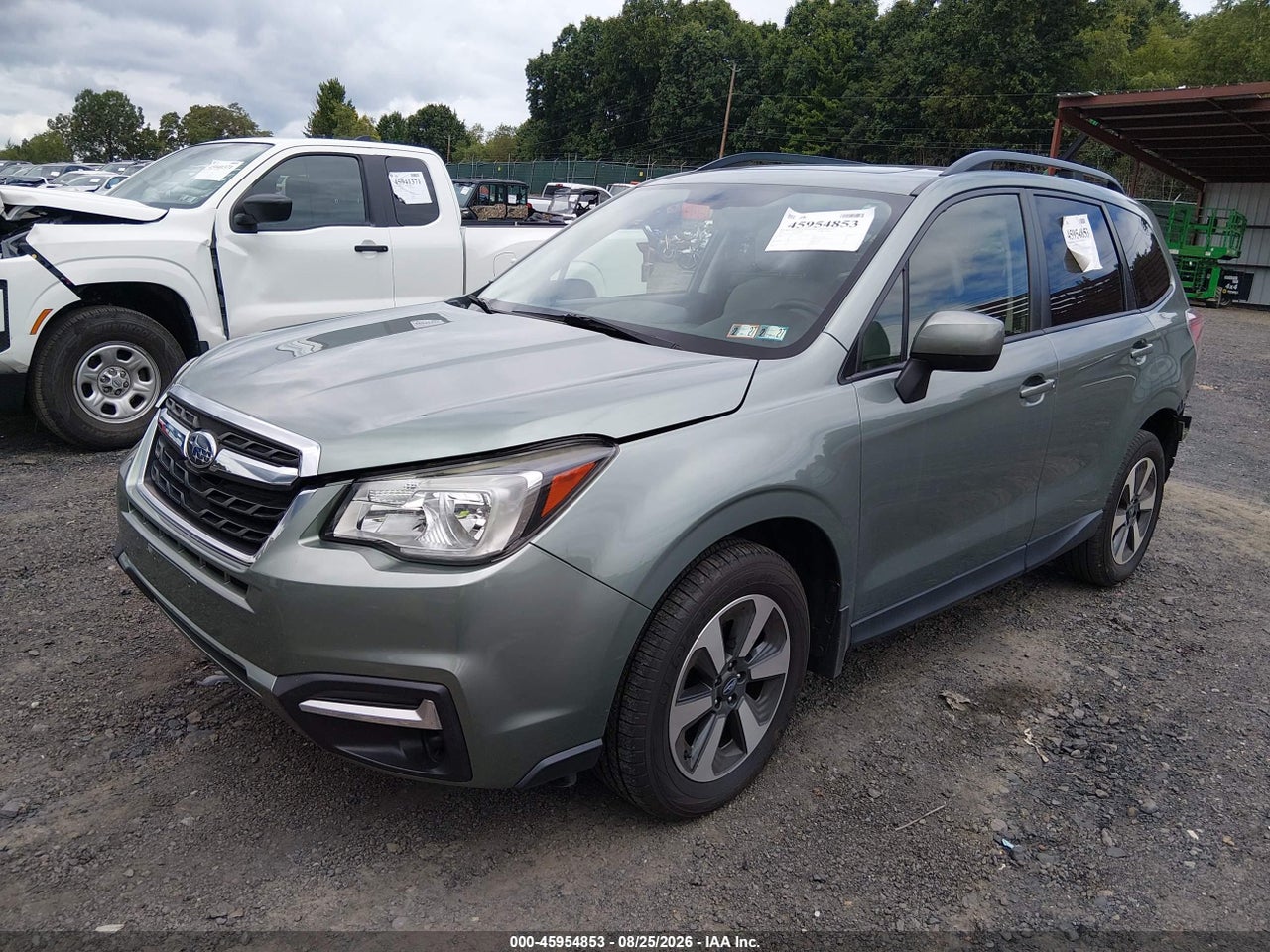 2017 SUBARU FORESTER 2.5I PREMIUM · 2/10