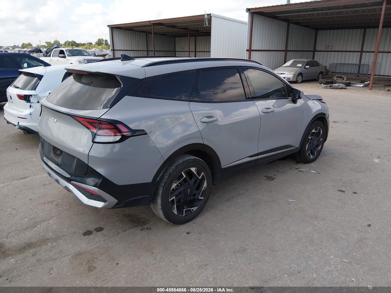 2023 KIA SPORTAGE SX-PRESTIGE · 4/11