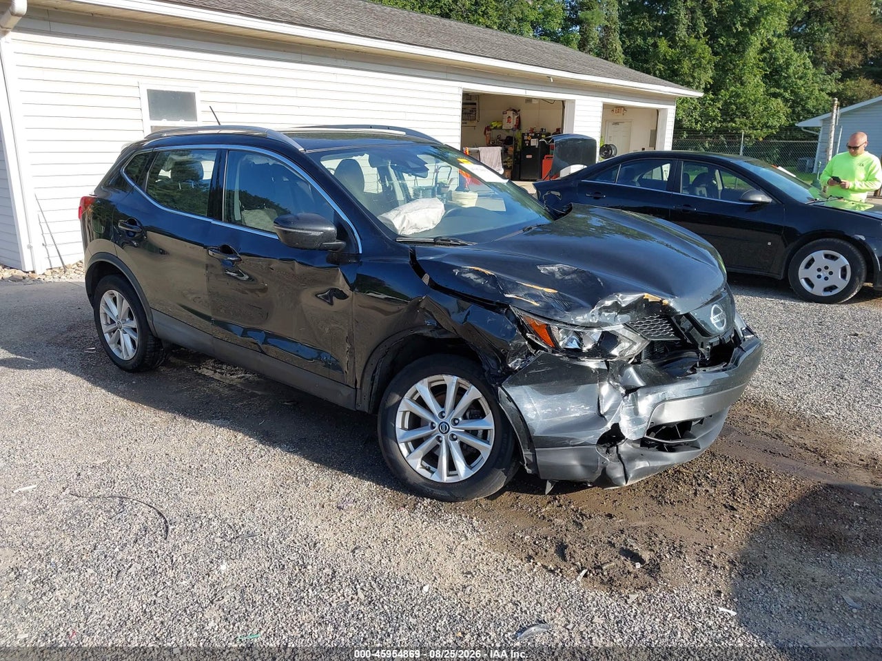 JN1BJ1CR9KW****** · 2019 NISSAN ROGUE SPORT SV