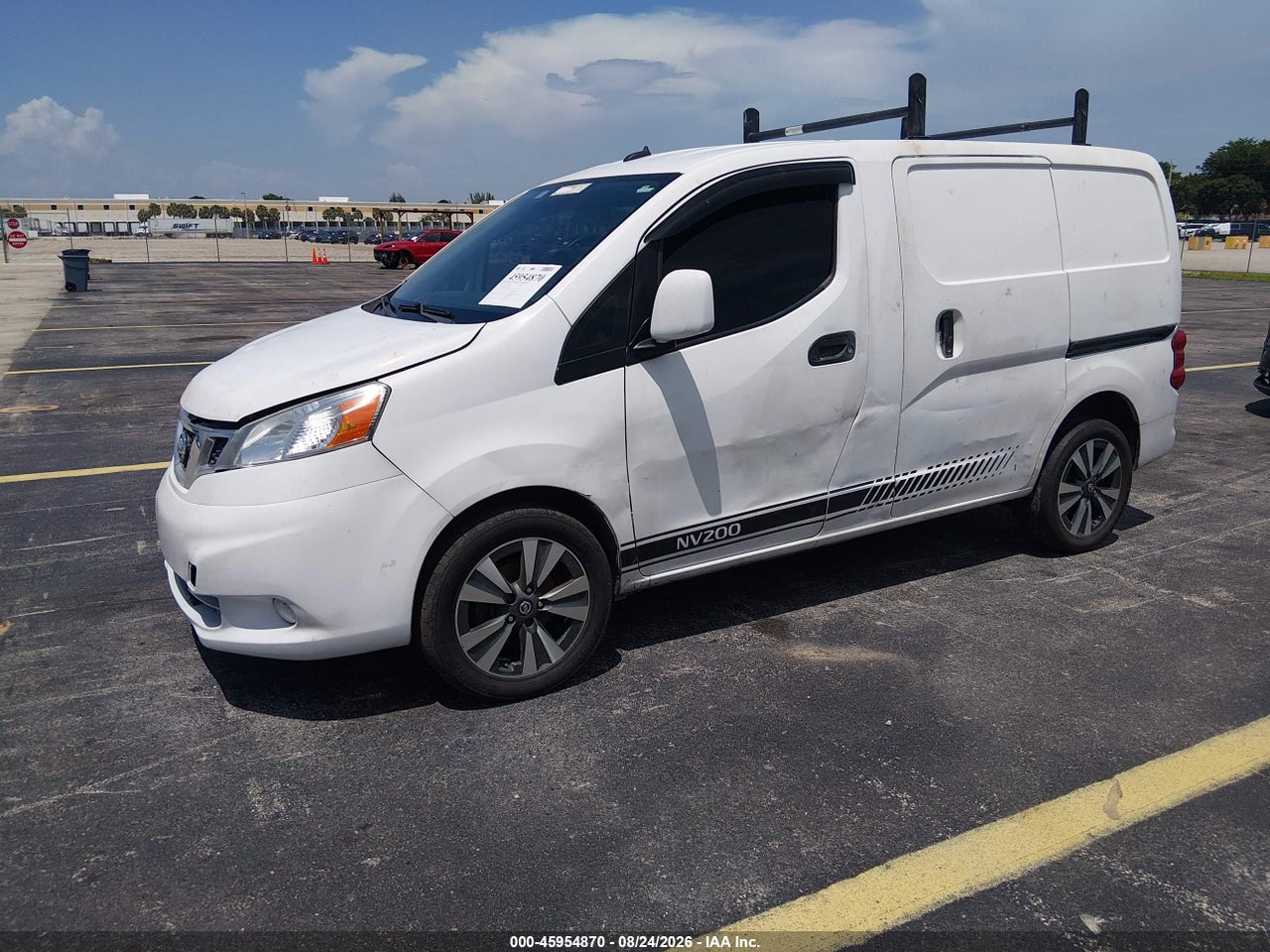 2014 NISSAN NV200 SV · 2/11