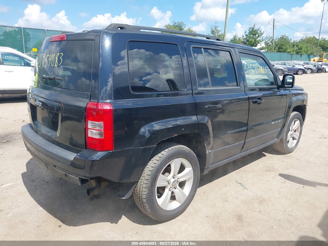 2014 JEEP PATRIOT LATITUDE · 4/11