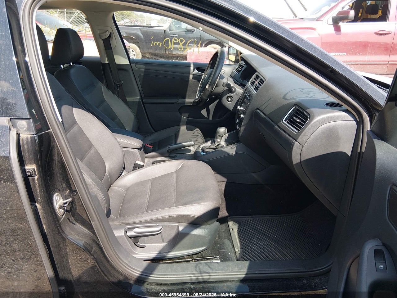 2012 VOLKSWAGEN JETTA 2.5L SE · 5/11
